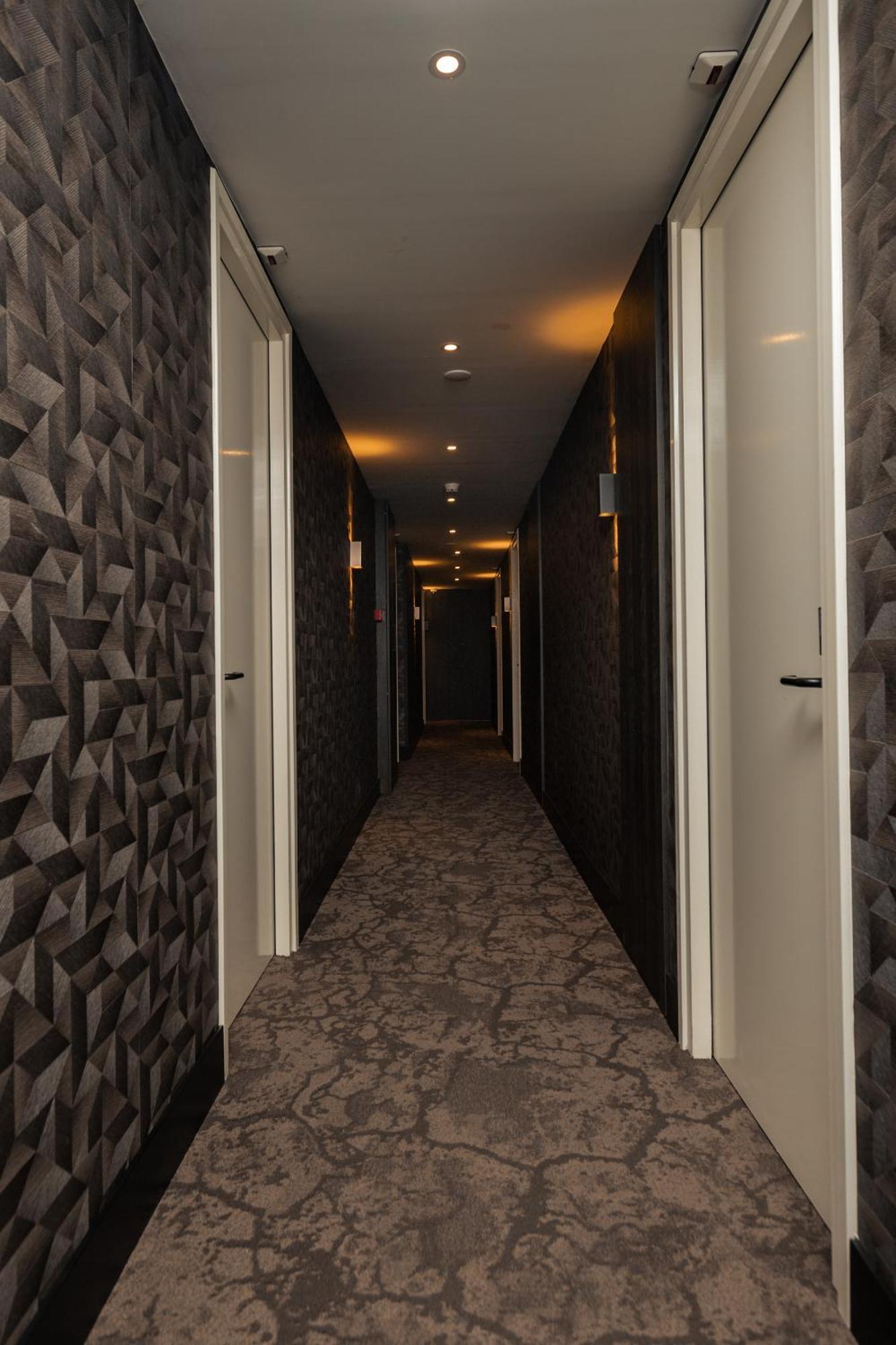 Hotel Twenty-Three Amsterdam Airport Hoofddorp Exteriör bild