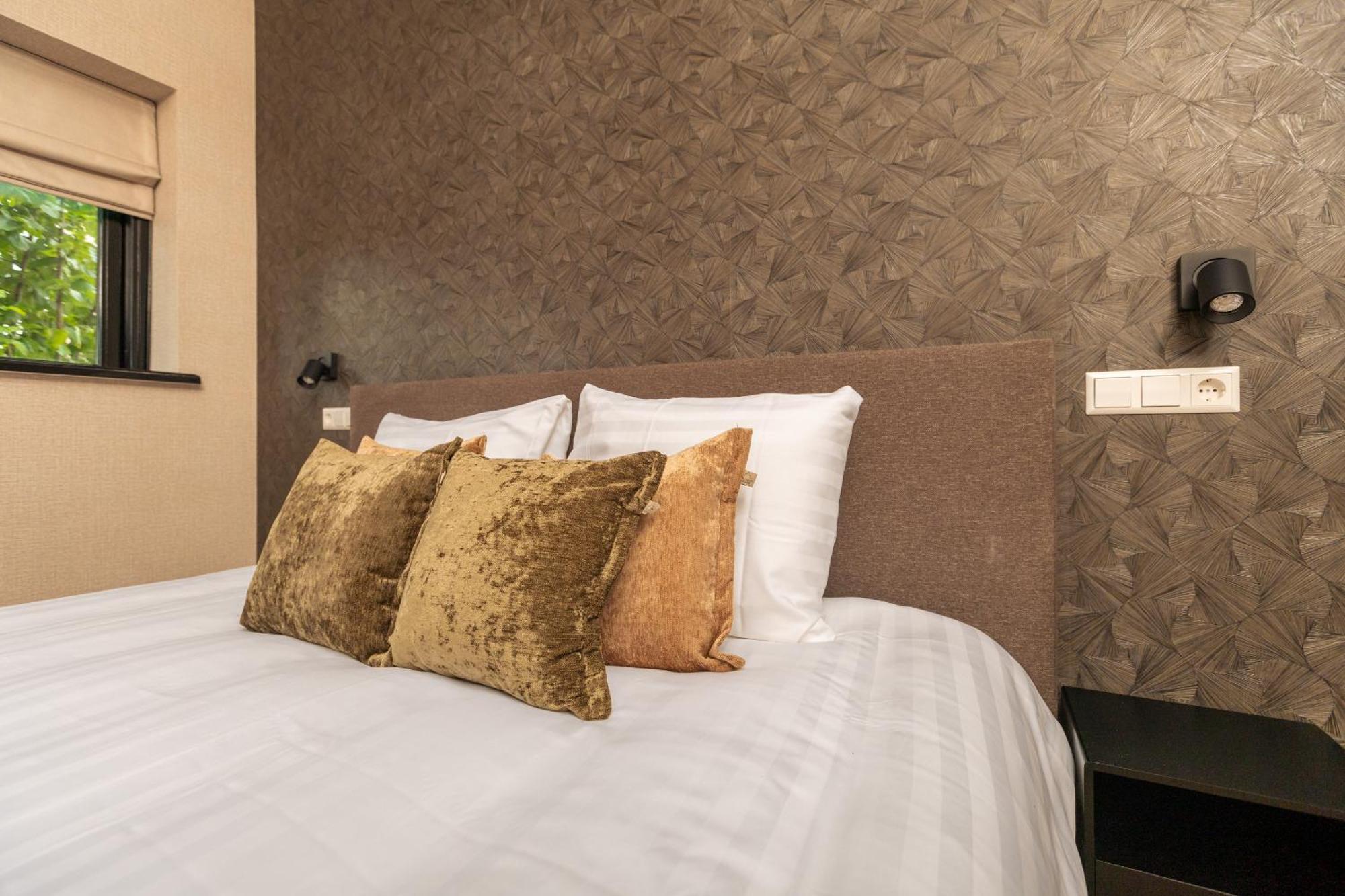 Hotel Twenty-Three Amsterdam Airport Hoofddorp Exteriör bild