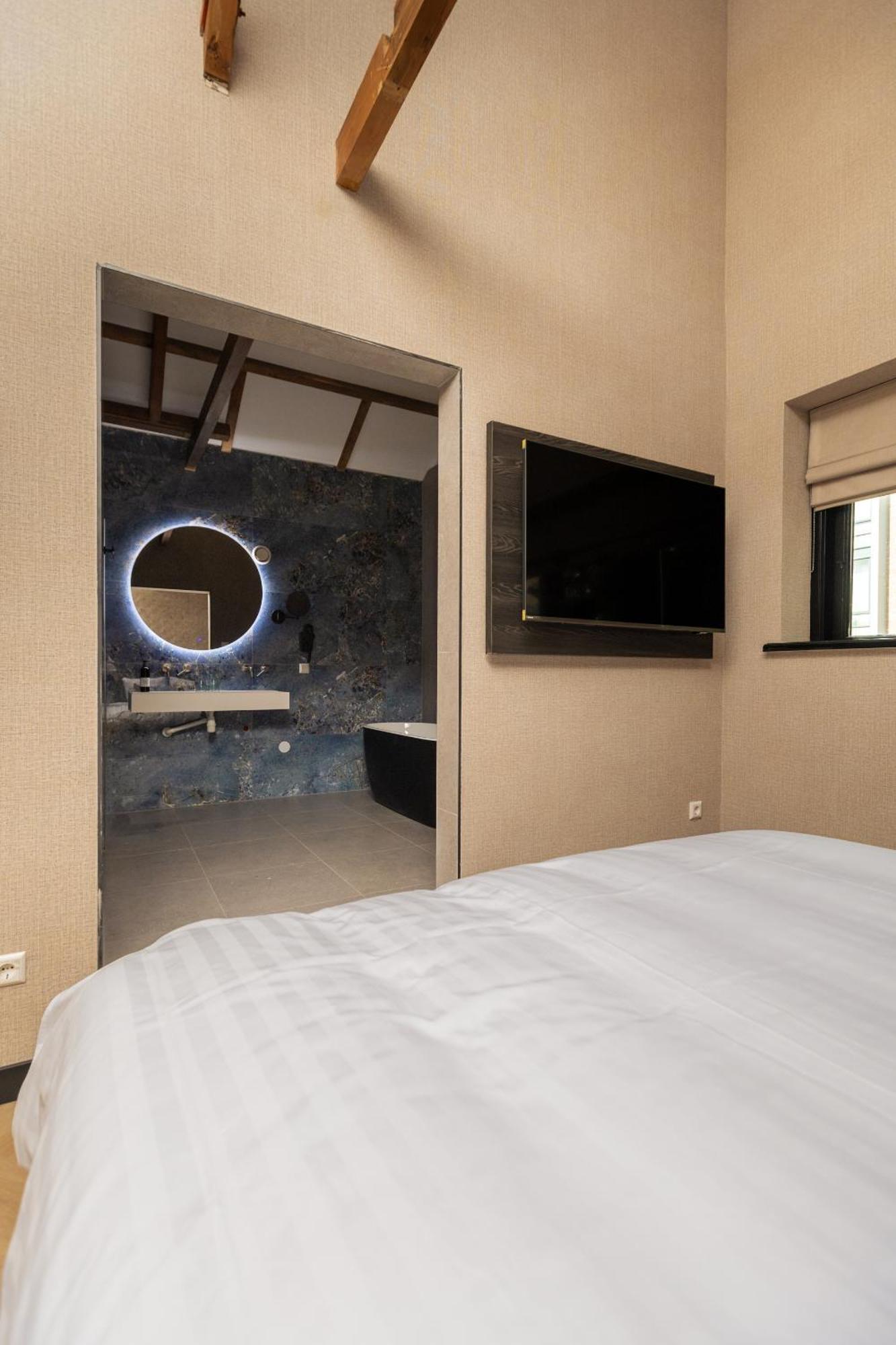 Hotel Twenty-Three Amsterdam Airport Hoofddorp Exteriör bild