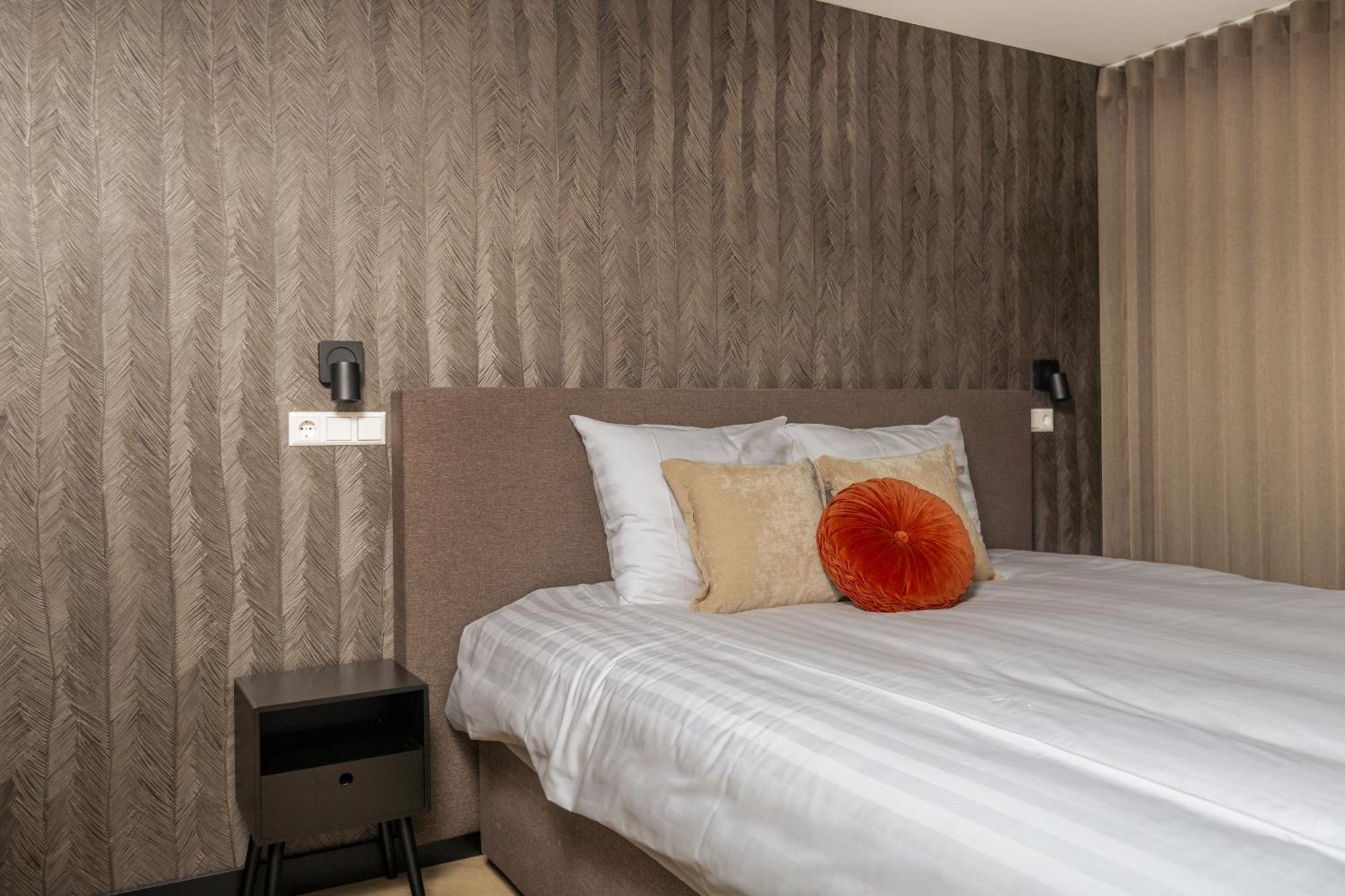 Hotel Twenty-Three Amsterdam Airport Hoofddorp Rum bild