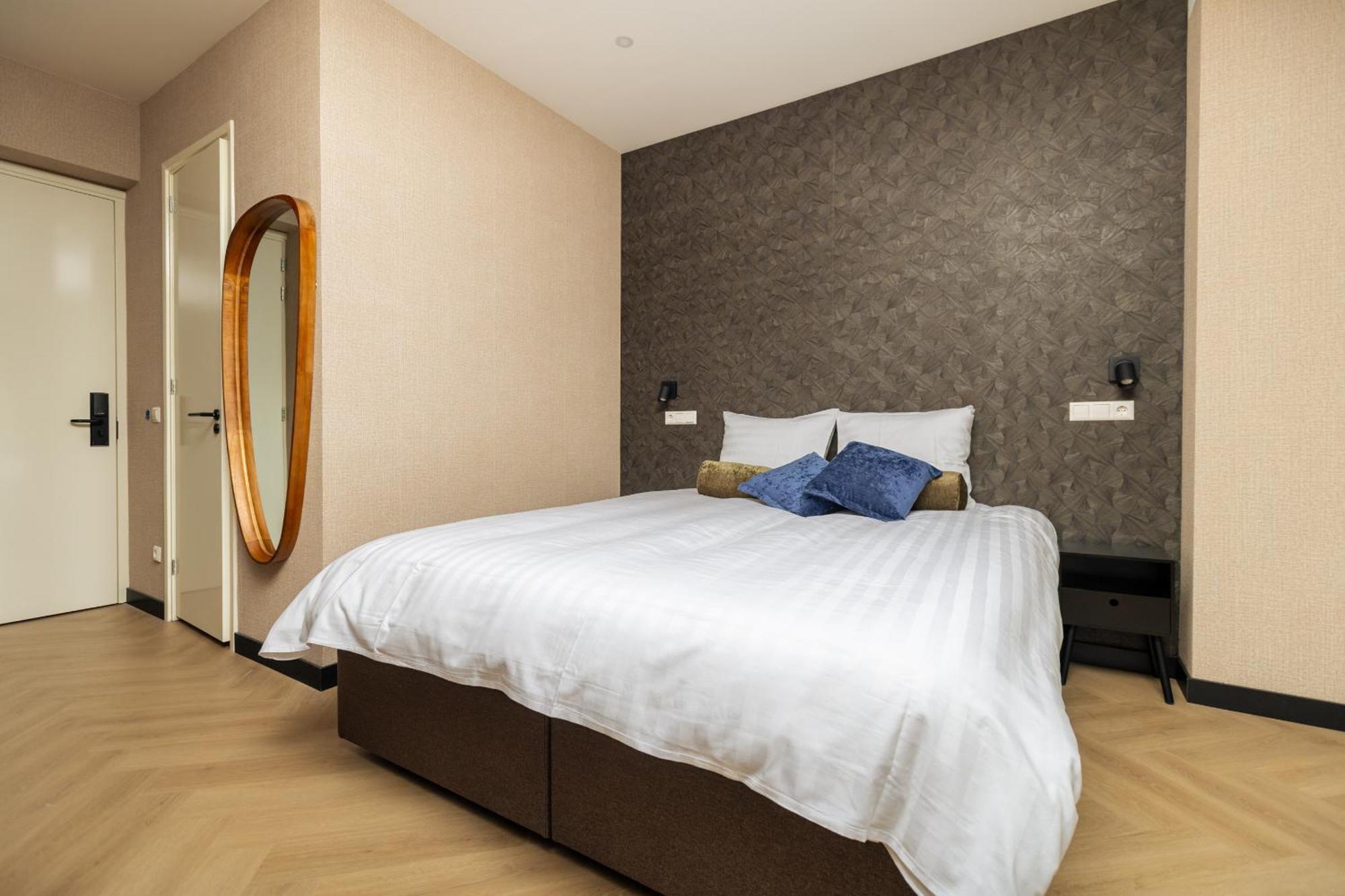 Hotel Twenty-Three Amsterdam Airport Hoofddorp Exteriör bild