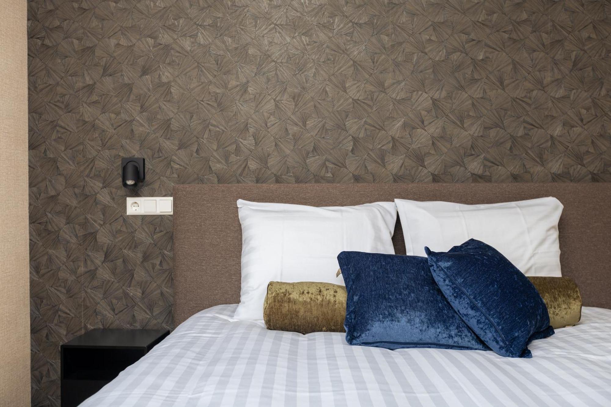 Hotel Twenty-Three Amsterdam Airport Hoofddorp Exteriör bild