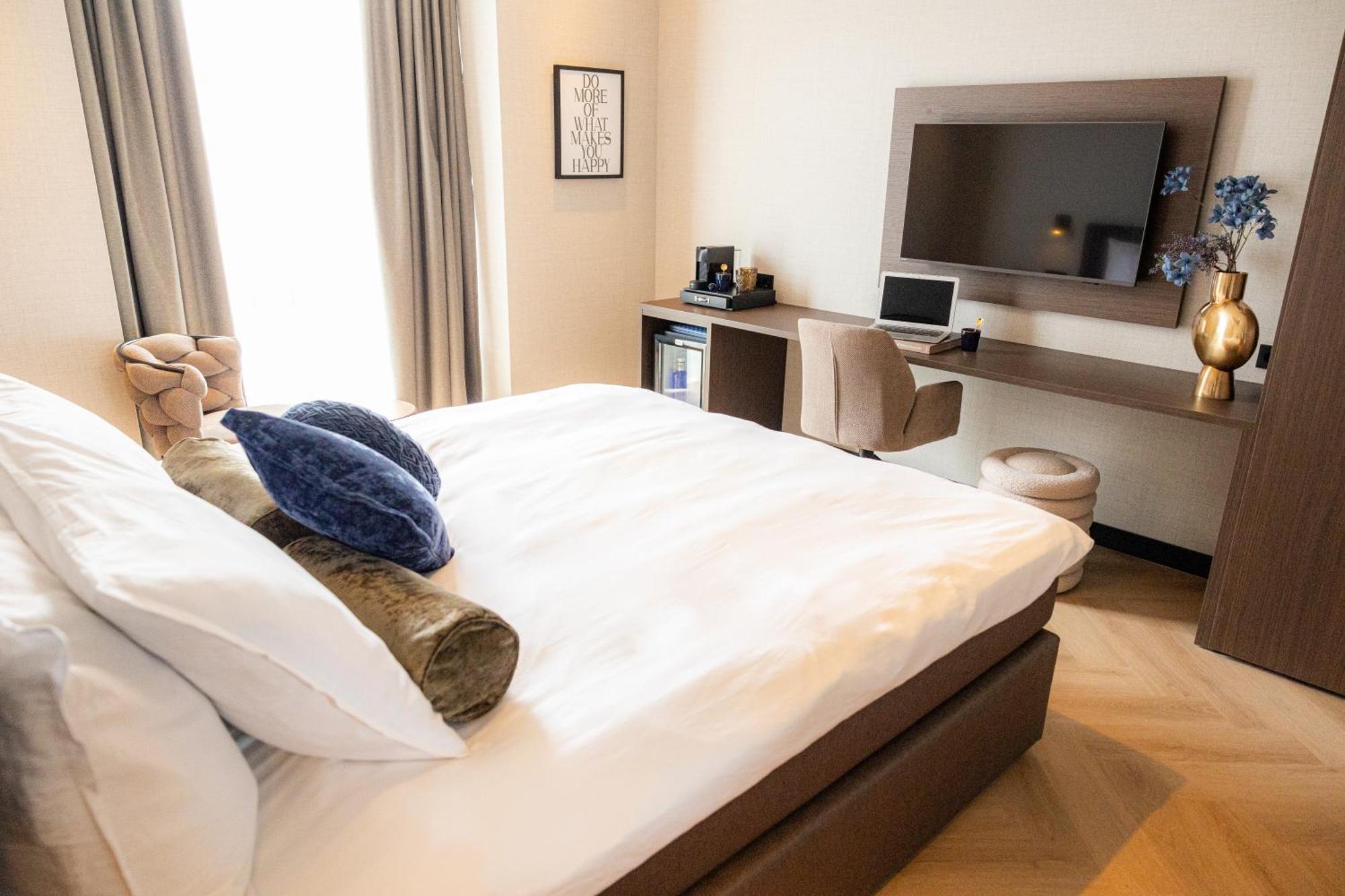Hotel Twenty-Three Amsterdam Airport Hoofddorp Exteriör bild